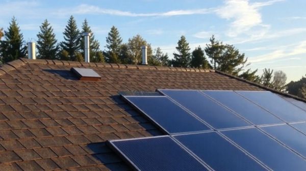Top critères pour choisir des panneaux solaires pour votre maison
