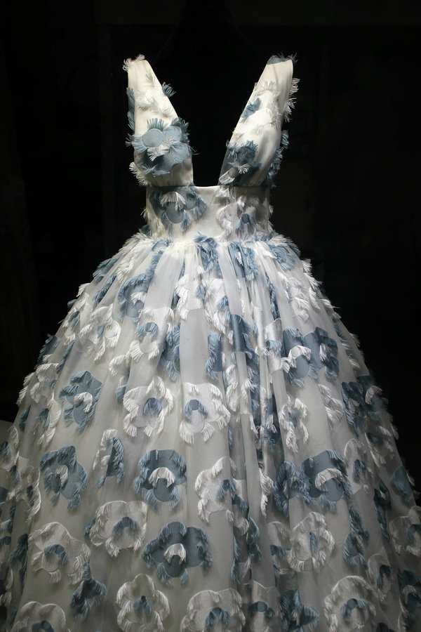 Quelle est l'influence de la haute couture sur la mode urbaine actuelle?